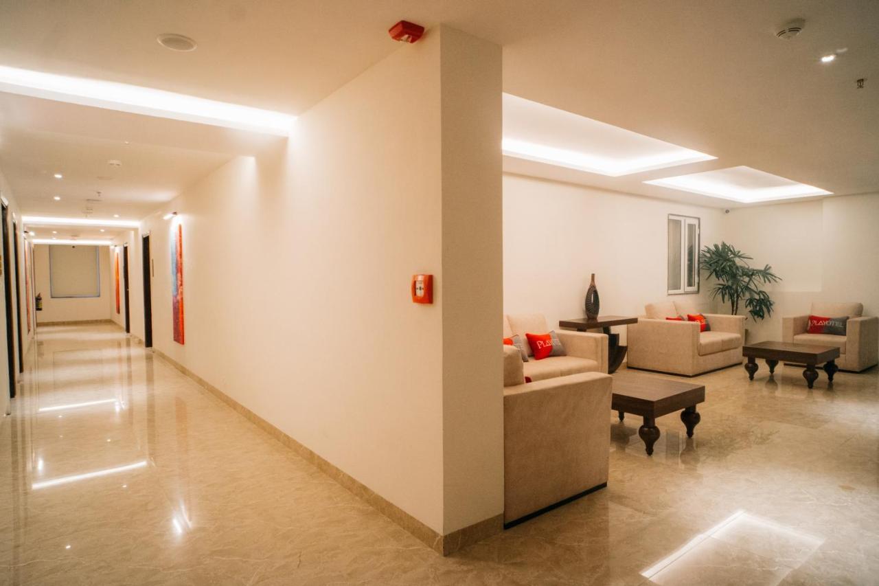 Playotel Premier Vijay Nagar Indore Exteriör bild