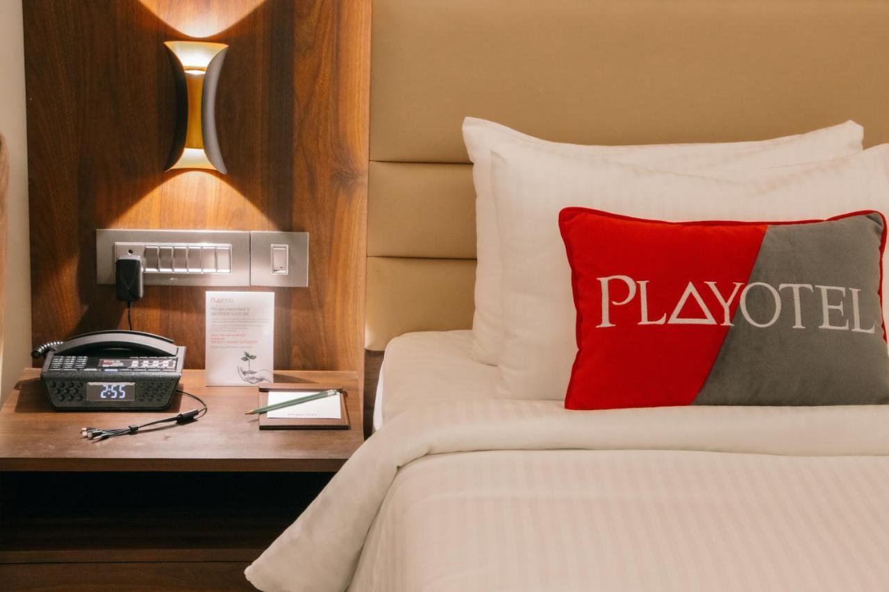 Playotel Premier Vijay Nagar Indore Exteriör bild