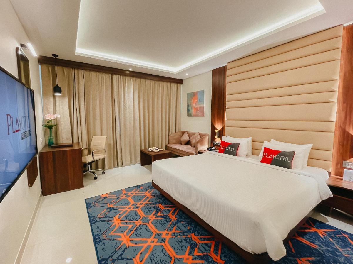 Playotel Premier Vijay Nagar Indore Exteriör bild