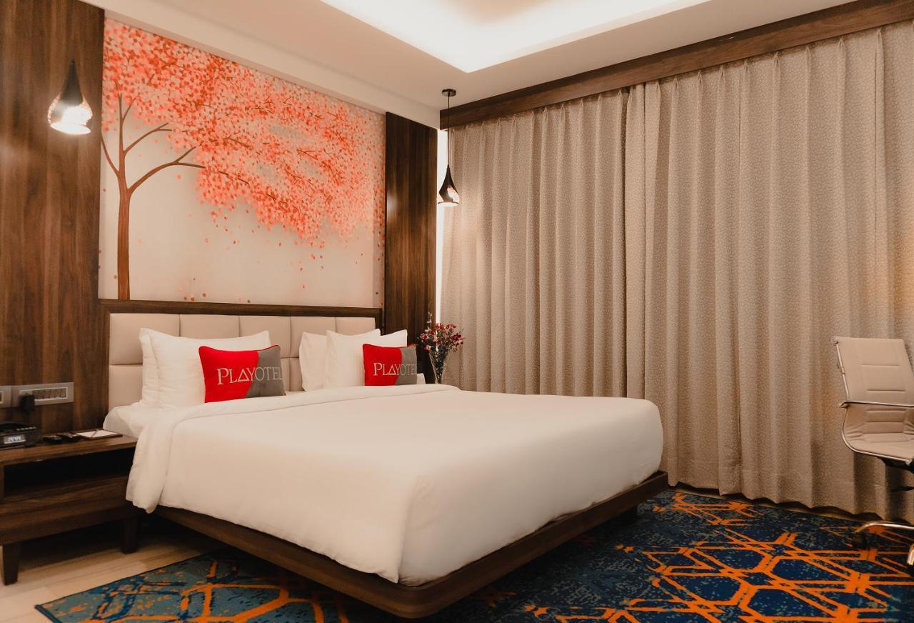Playotel Premier Vijay Nagar Indore Exteriör bild
