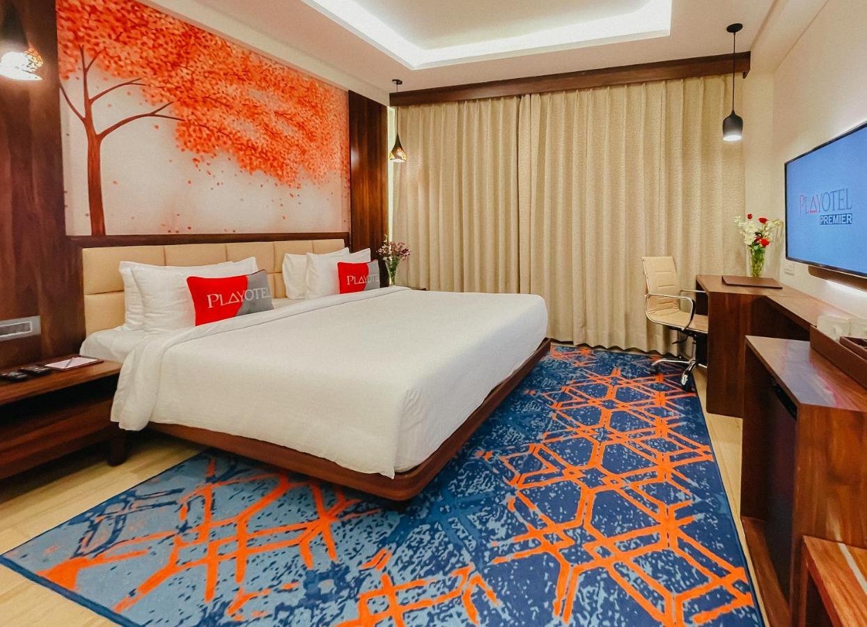 Playotel Premier Vijay Nagar Indore Exteriör bild
